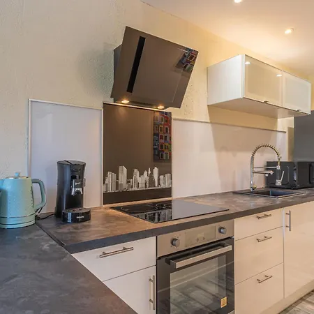 Port De La Gavine-33 By Interhome Hyères