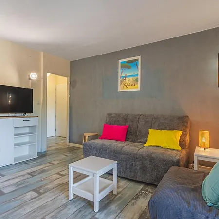 Port De La Gavine-33 By Interhome * Hyères