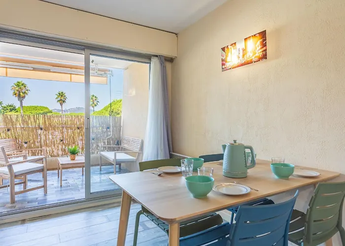 Port De La Gavine-33 By Interhome * Hyères